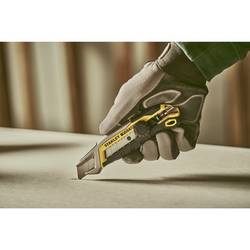 STANLEY FMHT10592-0 FM řezačka, 18 mm, se závitovým šroubem 1 ks