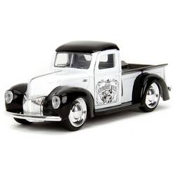 JADA TOYS Ford Disney Steamboat Willie, 1941 Pickup hotový model Model osobního automobilu