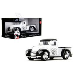 JADA TOYS Ford Disney Steamboat Willie, 1941 Pickup hotový model Model osobního automobilu