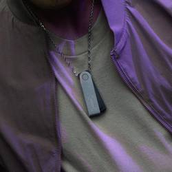 Ledger Nano S Plus Hardwarová peněženka smaragdově zelená USB-C® 1 ks LNSP-EMR-GREEN-ENDEPT