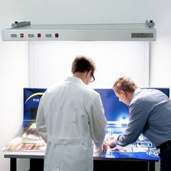 PCE Instruments PCE-CIC 20 Barevná osvětlovací komora