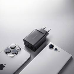 Intenso W65ACC GaN USB nabíječka, GaN, USB Power Delivery (USB-PD) , 1x USB A , 2x USB-C®, 65 W, černá