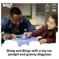 11216 LEGO® Bluey Omas s Bingo a Bluey; hračka s autem na hraní, s postavením a s postavičkami z řady TV