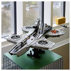 76354 LEGO® MARVEL SUPER HEROES S.I.E.L.D.-Helicarrier; Bauset ke sběru pro dospělé fanoušky