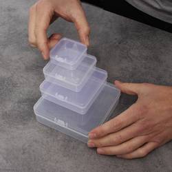 Quadrios 23SA081 krabička na malé součástky (d x š x v) 12.5 x 12.5 x 3.5 cm přihrádek: 1 pevné rozčlenění Box Obsah 1 ks