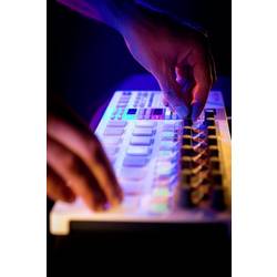 Arturia BeatStep Pro MIDI kontrolér