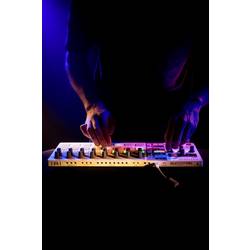 Arturia BeatStep Pro MIDI kontrolér