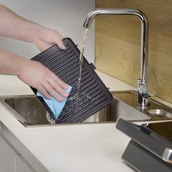Severin SEVINI Comfort KG2399 elektrický gril, kontaktní gril, černá/stříbrná
