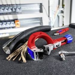 Knipex 16 45 220 kleště na izolace