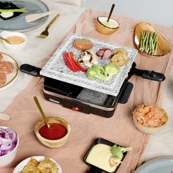 Tristar RA-2745 raclette gril nepřilnavý povlak, indikátor, 4 pánve, s lávovým kamenem černá, šedá