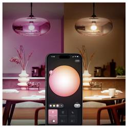 Philips Hue LED žárovka 929004235401 Energetická třída (EEK2021): F (A - G) Hue Essential White & Col. Amb. E27 8 W teplá až studená bílá, vícebarevný