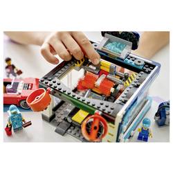 60497 LEGO® CITY Humterstrasse s 2 hračkami, otáčejícími se kartáči, vodními pelety a vysavačovou stanicí