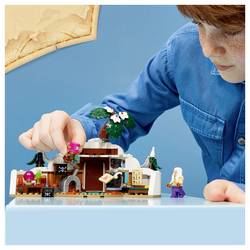 75641 LEGO® ONE PIECE Ukrývky na bázi DOC; hračky pro virtuální refilaci Netflix; dárek pro děti od 9 let; pokojová dekorace; diorama z modulů s mini figurkou