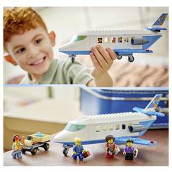 60492 LEGO® CITY Osobní jet; sada s odletováním, zavazadlovým vozem a 4 minifigurami