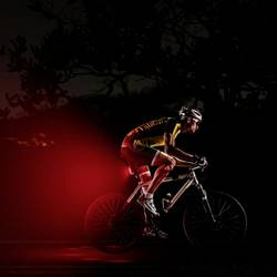 FISCHER FAHRRAD sada světel na kolo PLUS 110 + TWIN STOP LED černá