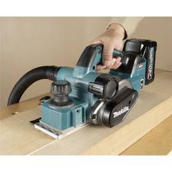 Makita KP001GZ hoblík na akumulátor bez akumulátoru, bez nabíječky Šířka hoblování: 82 mm Hloubka drážky: 50 mm
