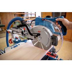 Bosch Professional GCM 305-254 D kapovací a pokosová pila