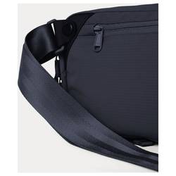 Moment Moment Everything Sling 4L Navy brašna na kameru vodotěsné